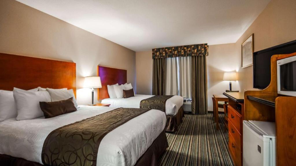 Best Western Plus Twin View Inn And Suites Redding Exterior photo