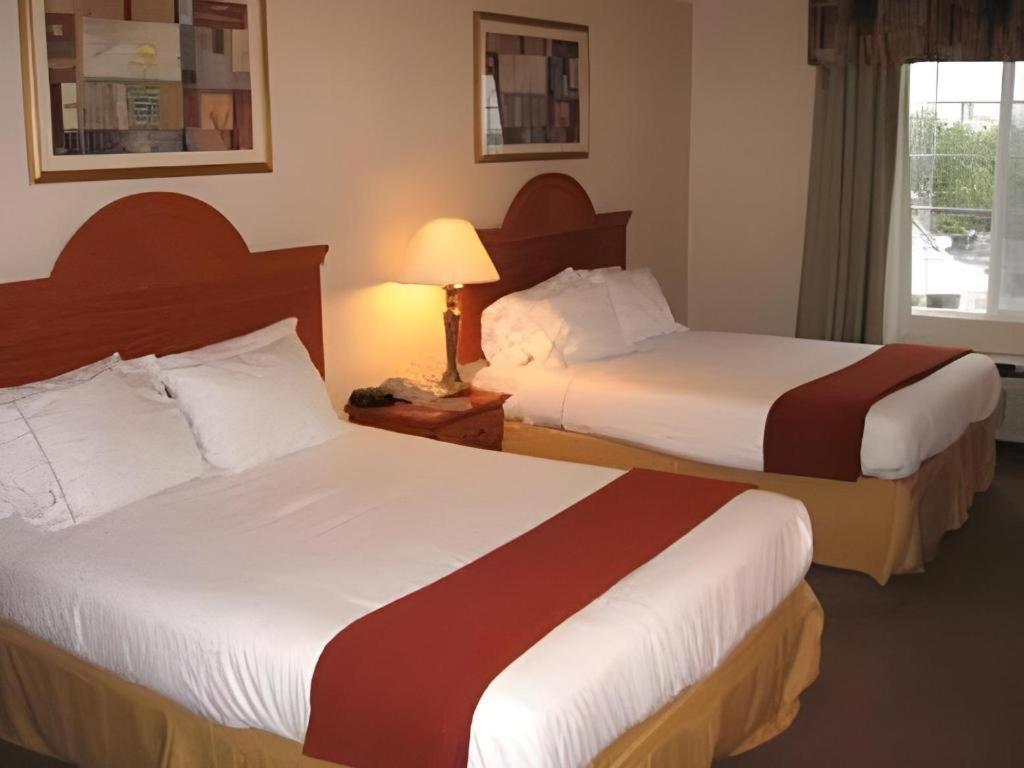Best Western Plus Twin View Inn And Suites Redding Exterior photo